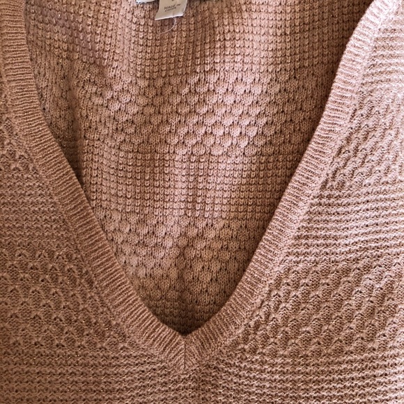 New York & Company Shimmering Long Sleeves Top - Picture 12 of 14